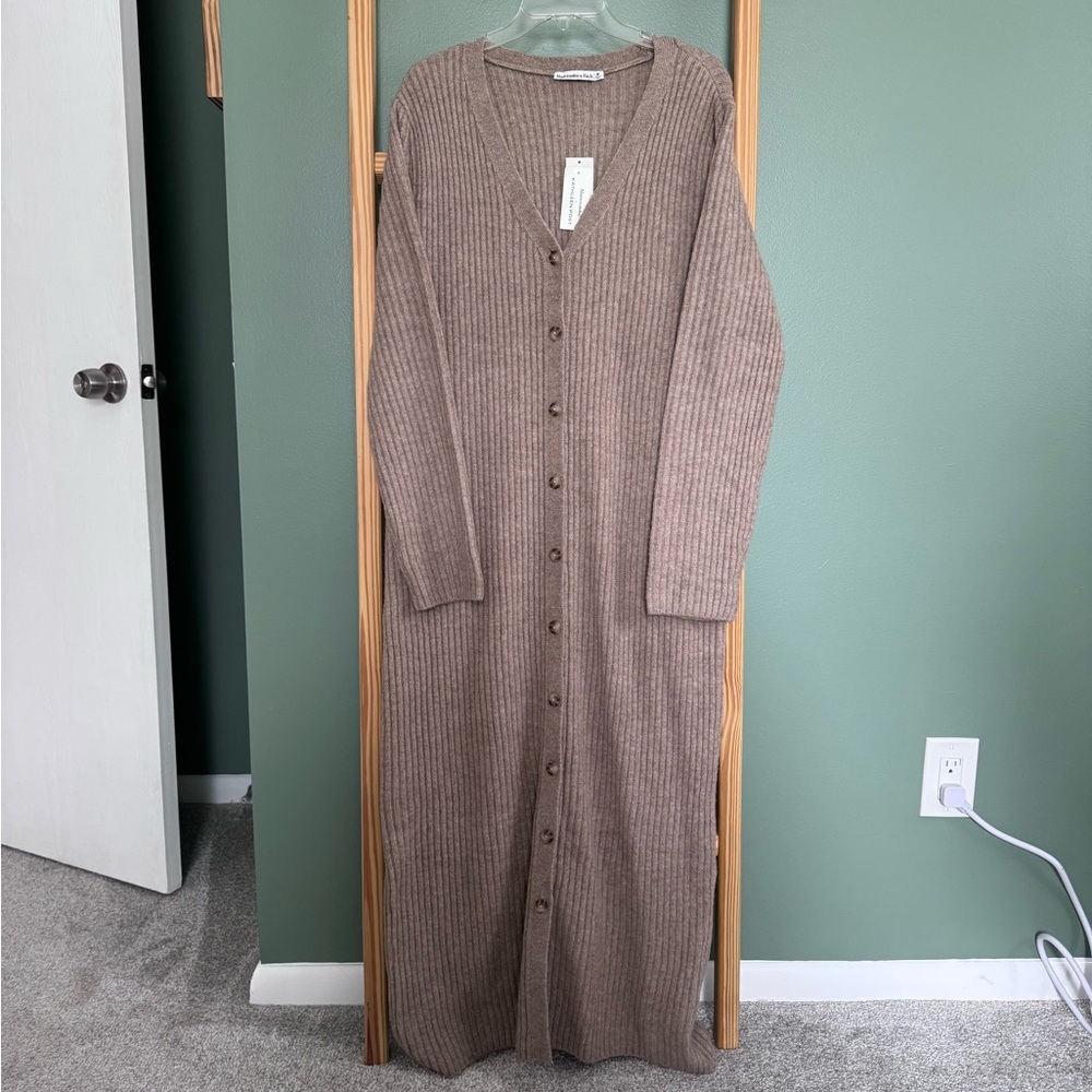 Kathleen Post x Abercrombie & Fitch Tan Knit Sweater Dress